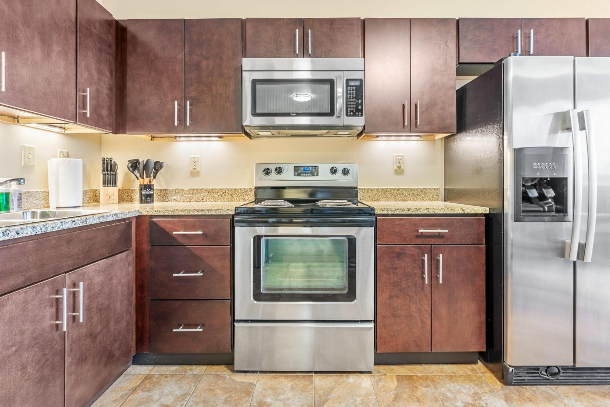 Upscale 1-bedroom High-rise With River Views Downtown Apartamento *